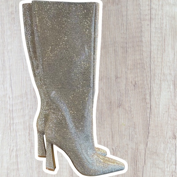 NWT Steve Madden Sparkling ‘Shayna’ Tall Boots in Silver Rhinestone Size 5 - Picture 11 of 16